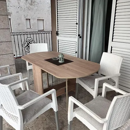 Dajana Apartment *