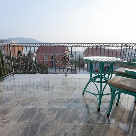 Apartment Dajana *